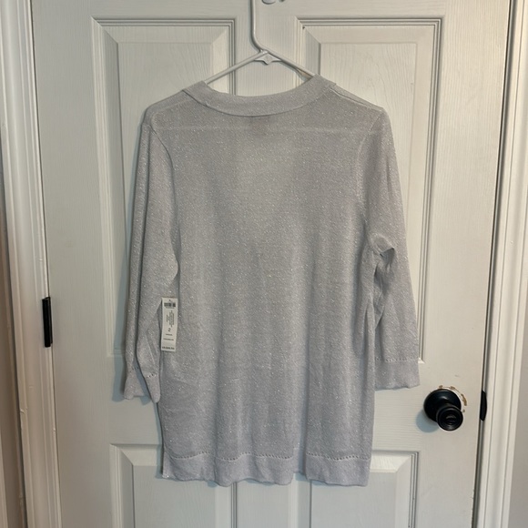 NWT 3/4 Sleeve 3 Button Cardigan - Picture 2 of 6